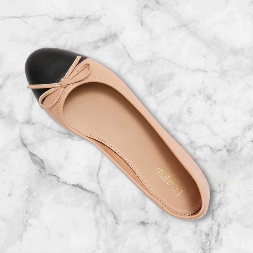 🆕J. Crew Tan and Flats with Black Rounded Toe and Bow Detail - Picture 5 of 16